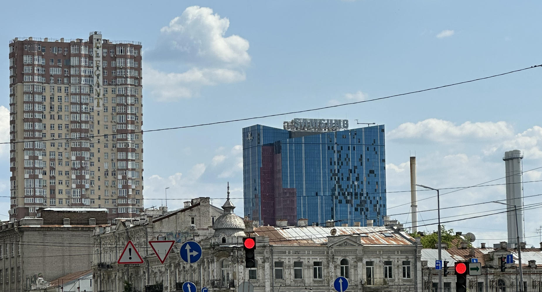 An office building with the Samsung logo, severely damaged by Russian strikes