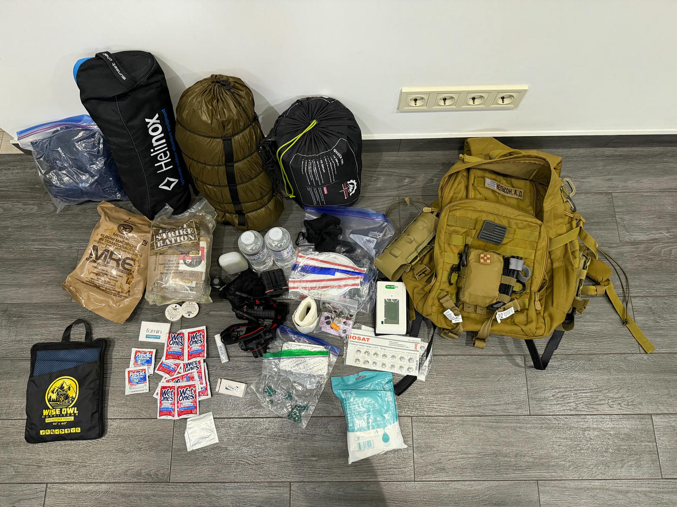 Bug-out bag contents